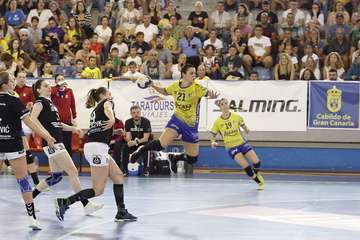 El Rocasa suma su segundo título europeo ante el Pogon polaco (Foto TA)